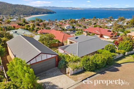 Property photo of 2 Donohoe Gardens Kingston Beach TAS 7050