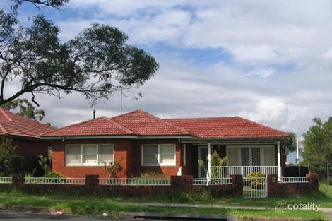 15 Beaconsfield St, Revesby, NSW 2212