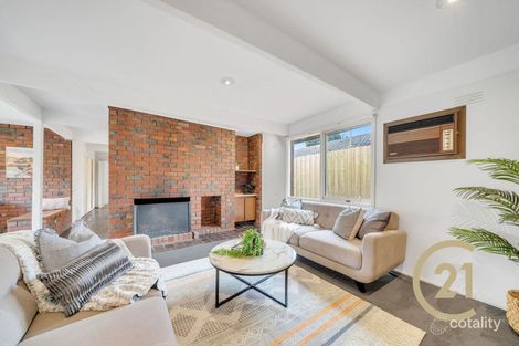 Property photo of 8 Mossfiel Drive Hoppers Crossing VIC 3029