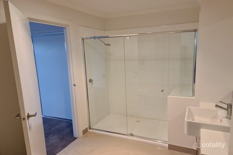 Property photo of 1F Thomas Carr Drive Tarneit VIC 3029