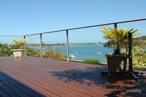 Property photo of 6 Ferndale Parade Lakes Entrance VIC 3909