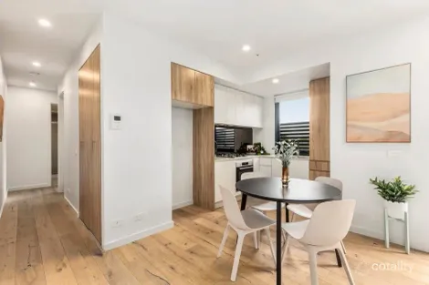 Property photo of 202/7 Ormond Road Ormond VIC 3204