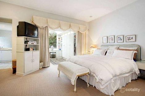 Property photo of 21 Glyndebourne Avenue Toorak VIC 3142