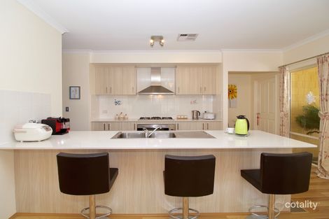 Property photo of 11 Arnside Bend Waikiki WA 6169