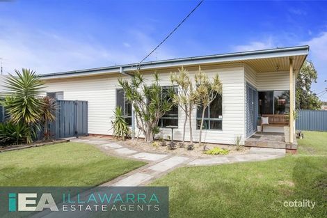 Property photo of 21 Boronia Avenue Windang NSW 2528