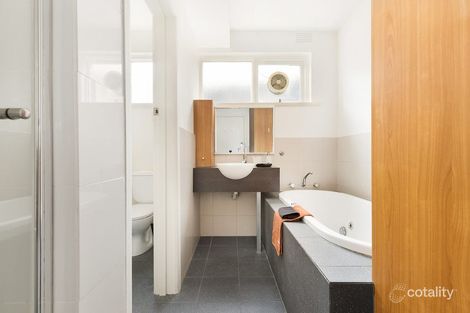 Property photo of 4/27 Lewisham Road Windsor VIC 3181