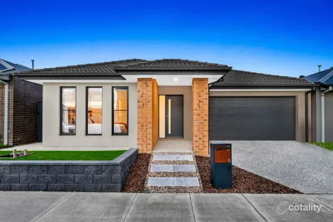 Property photo of 11 Gian Street Clyde VIC 3978