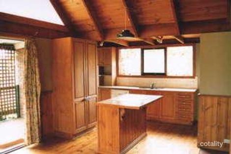 Property photo of 6 Dray Close Romsey VIC 3434