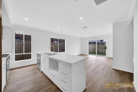 Property photo of 8 Dugite Street Wyndham Vale VIC 3024