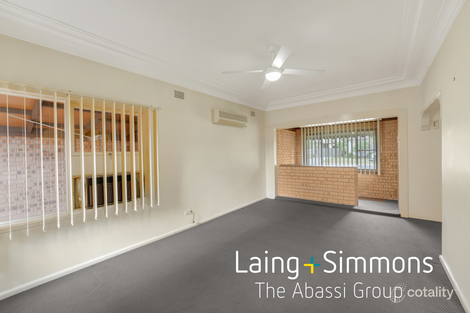 Property photo of 52 Jackaranda Road North St Marys NSW 2760