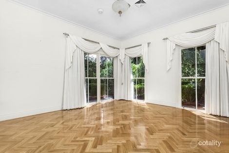 Property photo of 11 Magnolia Road Ivanhoe VIC 3079