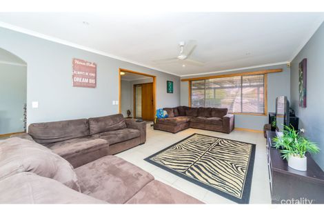 Property photo of 9 Martin Place Helensvale QLD 4212