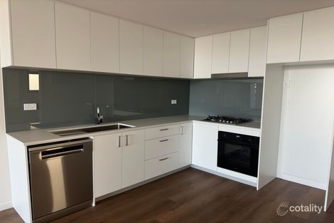 Property photo of 210/2 Bailey Crescent Oak Park VIC 3046