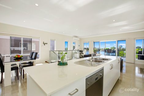 Property photo of 10 Tomkins Esplanade Birtinya QLD 4575