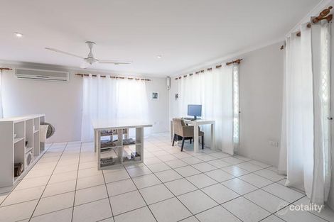 Property photo of 6 Lochmaben Court Beaconsfield QLD 4740