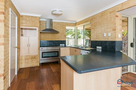 30 Sutcliffe Cl, Seville Grove, WA 6112