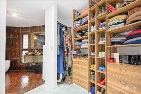 Property photo of 19 Bullrush Crescent Voyager Point NSW 2172