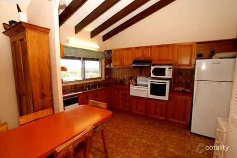 Property photo of 15 Aubrey Crescent Coffs Harbour NSW 2450