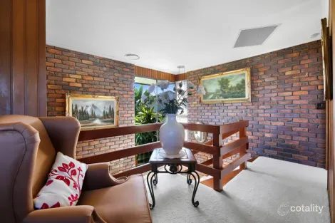 Property photo of 17 Wallaby Place Bundall QLD 4217
