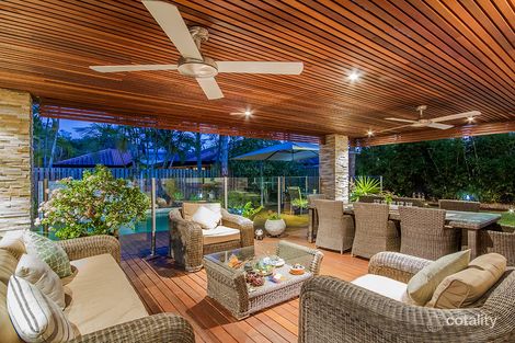 Property photo of 11 Lakeshore Drive Helensvale QLD 4212