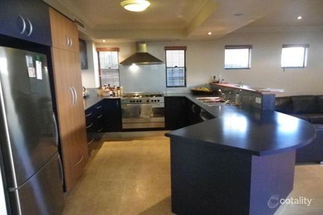 Property photo of 4 Halliday Grove Hillarys WA 6025