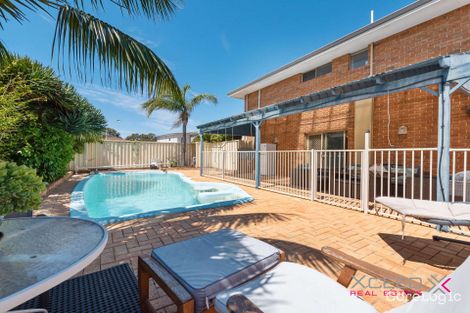 Property photo of 11 Lindfield Retreat Kallaroo WA 6025