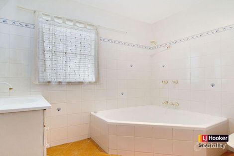 Property photo of 3 Dwyer Crescent Seven Hills NSW 2147