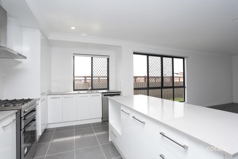 Property photo of 2 Limmen Crescent South Ripley QLD 4306