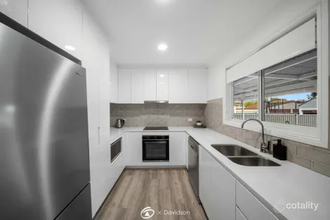 Property photo of 45 Derna Road Holsworthy NSW 2173