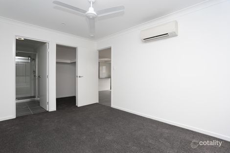 Property photo of 2 Limmen Crescent South Ripley QLD 4306