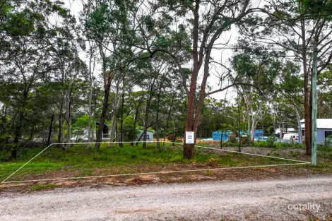 8 Coleus St, Russell Island, QLD 4184