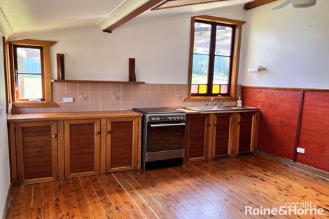 Property photo of 24 Cambewarra Road Bomaderry NSW 2541