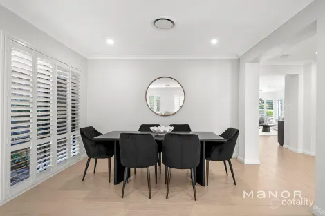 Property photo of 13 Molise Avenue Kellyville NSW 2155