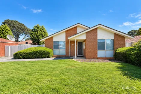 49 Hawkes Dr, Mill Park, VIC 3082