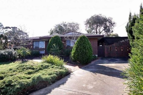 Property photo of 16 New York Road Aberfoyle Park SA 5159