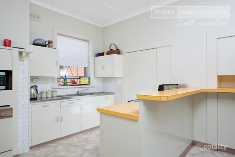 Property photo of 12 Donnelly Avenue Wagga Wagga NSW 2650