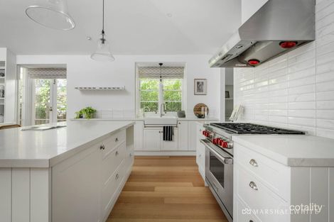 Property photo of 20 Kent Road Surrey Hills VIC 3127