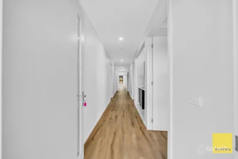 Property photo of 24 Pristine Drive Wyndham Vale VIC 3024