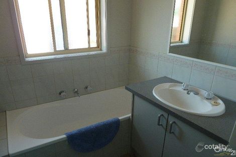 Property photo of 2/110 Sutton Street Echuca VIC 3564