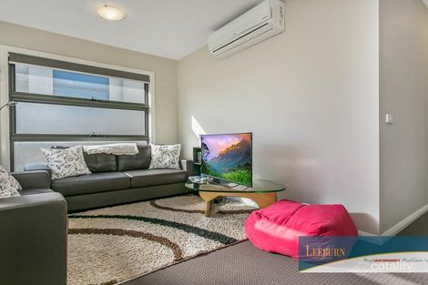Property photo of 8/23 Outlook Way Sunbury VIC 3429