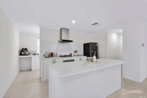 Property photo of 6 Empire Way Yanchep WA 6035