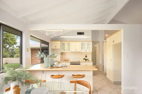 Property photo of 8 Marlock Street Bellbowrie QLD 4070