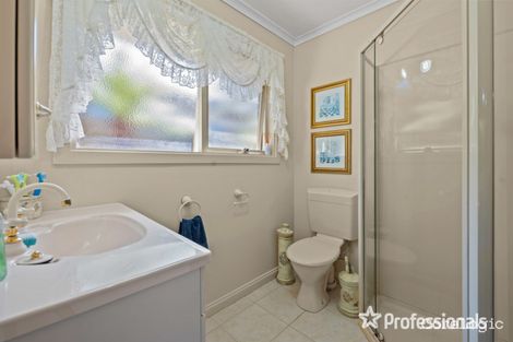 Property photo of 6 Huntingdon Drive Wantirna South VIC 3152