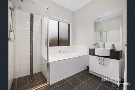 Property photo of 24 Neighbourhood Grove Point Cook VIC 3030