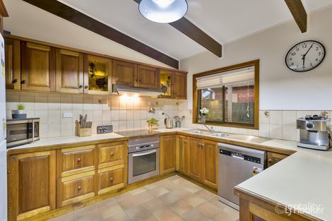 Property photo of 18 Eva Court Seabrook VIC 3028