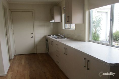 Property photo of 1/4 Grosvenor Court Bairnsdale VIC 3875