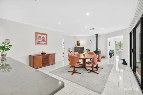 Property photo of 3 Fairway Drive McCracken SA 5211