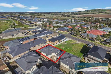 Property photo of 8/23 Outlook Way Sunbury VIC 3429