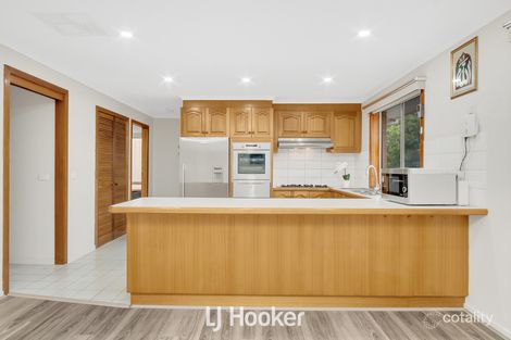 Property photo of 13 Henlow Rise Hallam VIC 3803