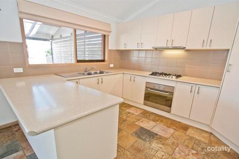 Property photo of 4 Cheviot Court Melton West VIC 3337